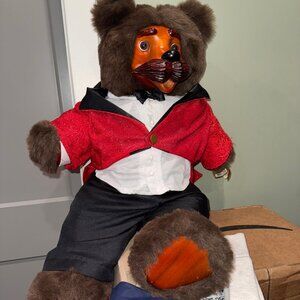 RAIKES CIRCUS COLLECTION RINGMASTER Signed  #1433/ 5000 1994 25" Tall Wooden Fac